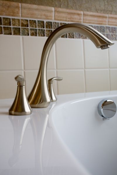 Cost of Bathtub Faucet Repair in Bradenton