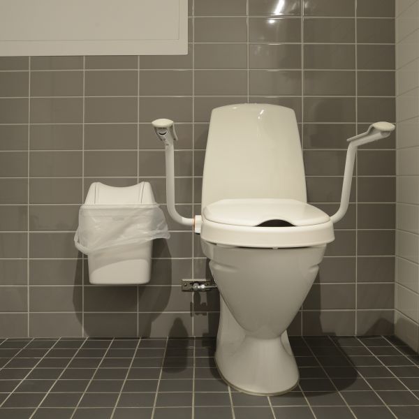 Cost of Commercial Toilet Repair in Bradenton